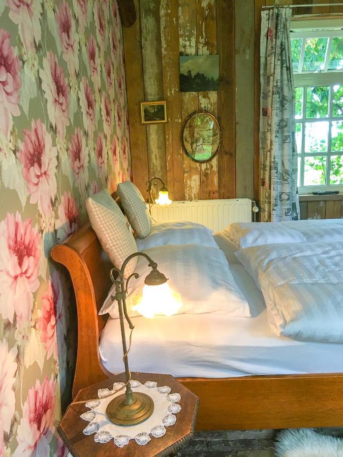 Zeeland De Zwaluwenhof Country house Kats