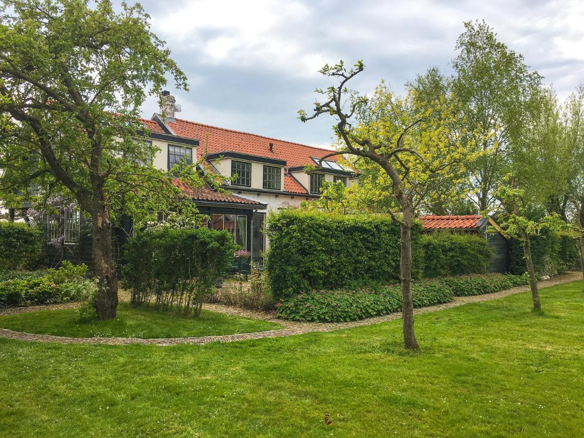 Zeeland De Zwaluwenhof Country house *